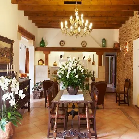 Puig De Ros D'alt Country house *