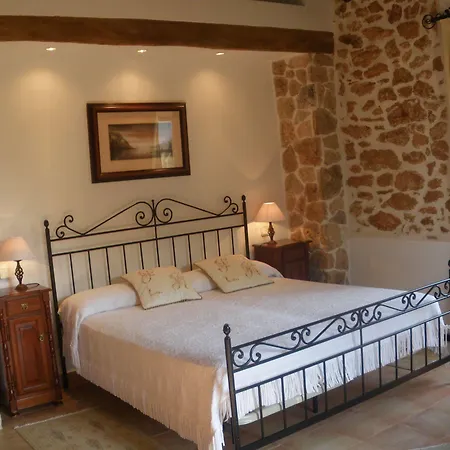 Puig De Ros D'alt Country house *