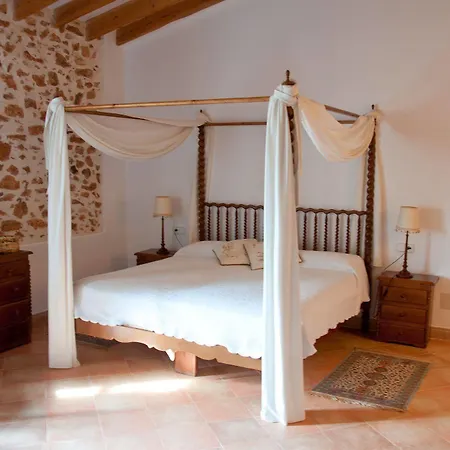 Puig De Ros D'alt Country house *
